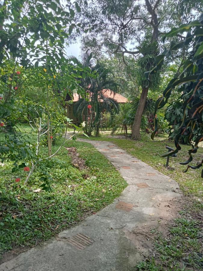 Ban Ban Bangalow Koh Jum Exteriör bild