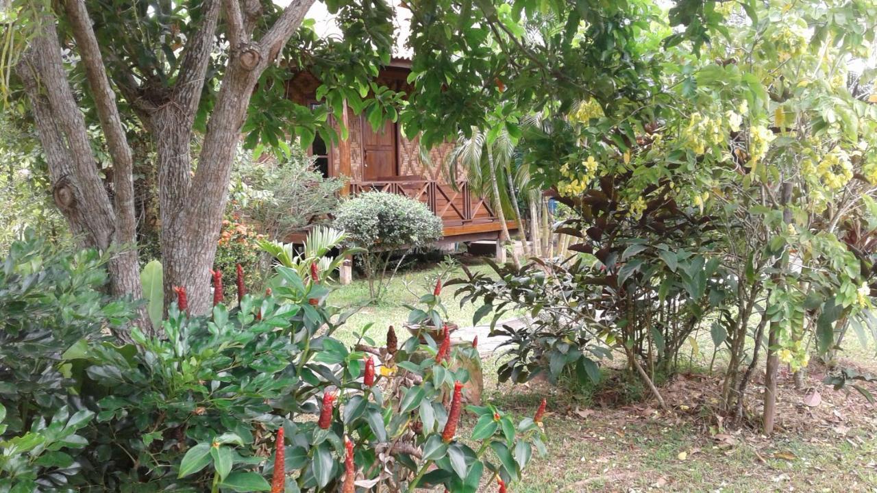 Ban Ban Bangalow Koh Jum Exteriör bild