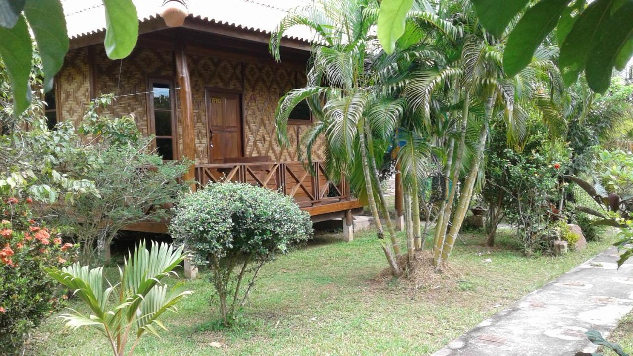 Ban Ban Bangalow Koh Jum Exteriör bild