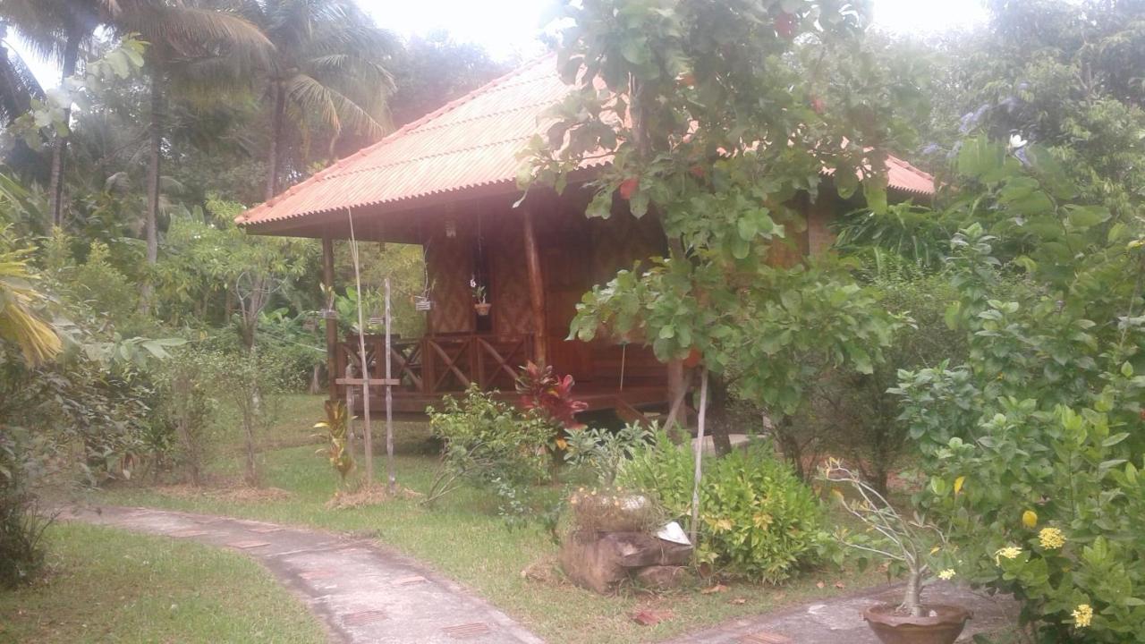 Ban Ban Bangalow Koh Jum Exteriör bild
